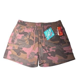 UNIONBAY Christy Stretch Junior Size Medium Knit Short Wildflower Camouflage NWT